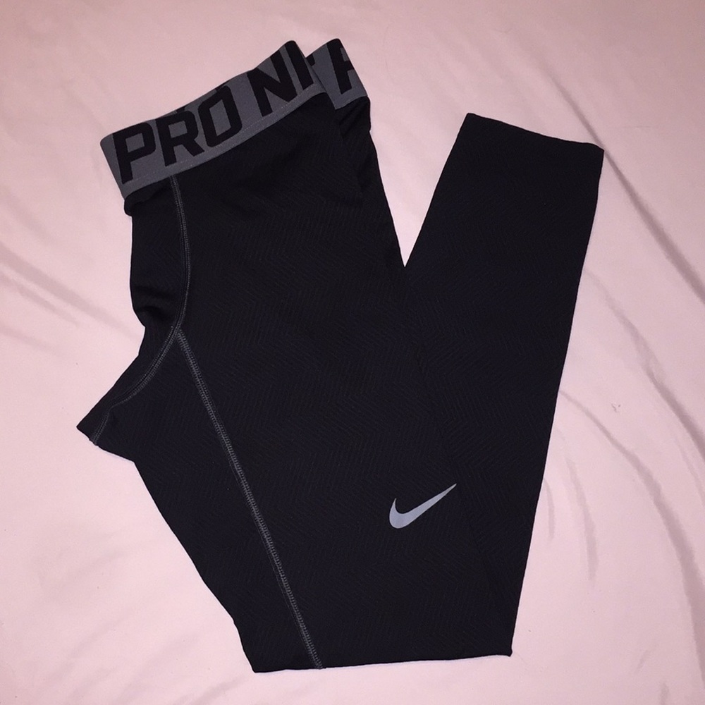 Men’s Nike Pro Hyper warm compression tights